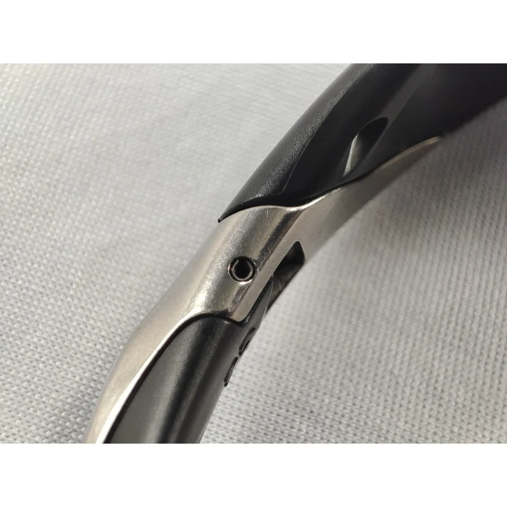 Oakley vintage scar